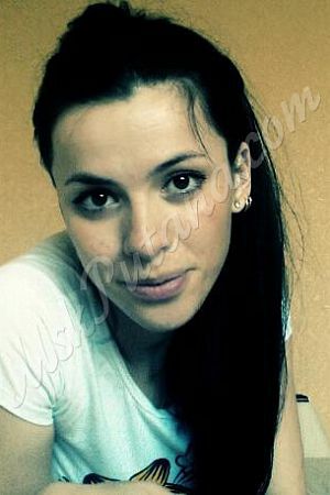 Аделина, метро Окружная