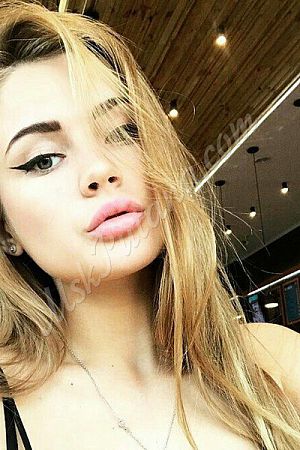 Ирина, метро Крестьянская застава