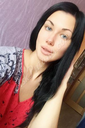 Николь, метро Беляево