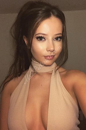 ангелина, метро Верхние Котлы