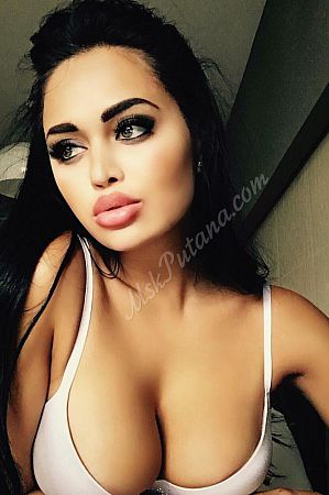 Алла, метро Балтийская