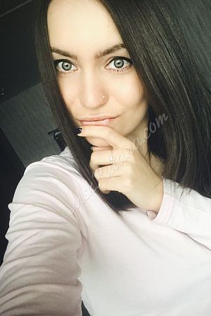 валя, метро Аэропорт