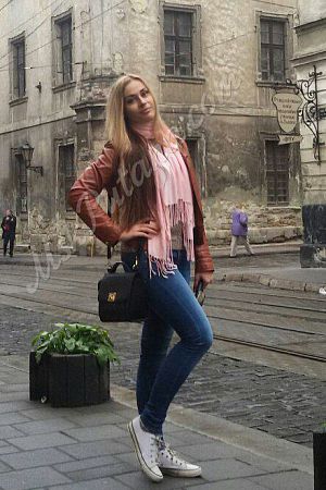 Лариса, метро Измайловская