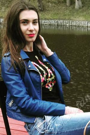 Алла, метро Полянка