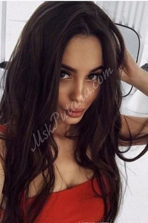 Юля, метро Багратионовская