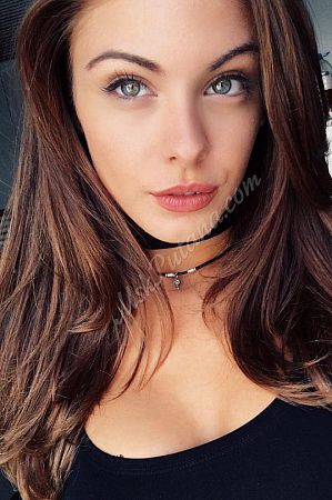 Полина, метро Улица Академика Янгеля