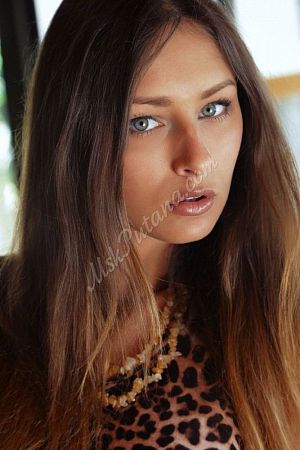 Валентина, метро Коптево