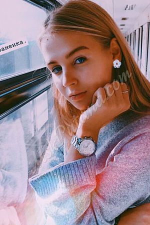 Анна, метро Андроновка