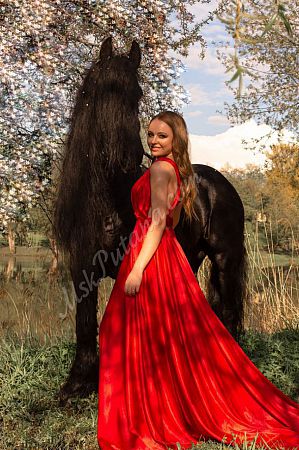 Катерина, метро Улица Академика Янгеля