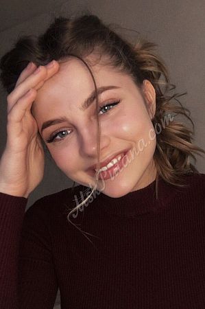Лена, метро Перово