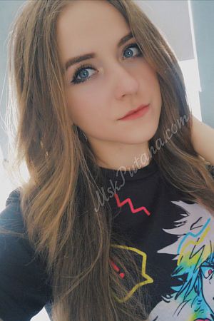 Лена, метро Автозаводская
