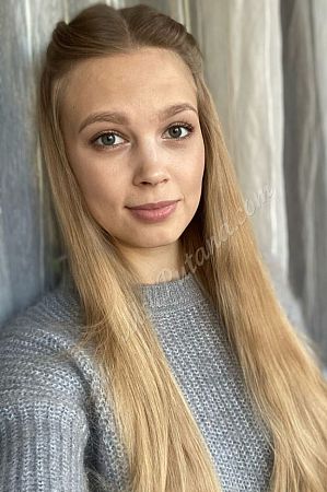 Лена, метро Андроновка