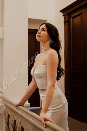 Анжелла, метро Тушинская
